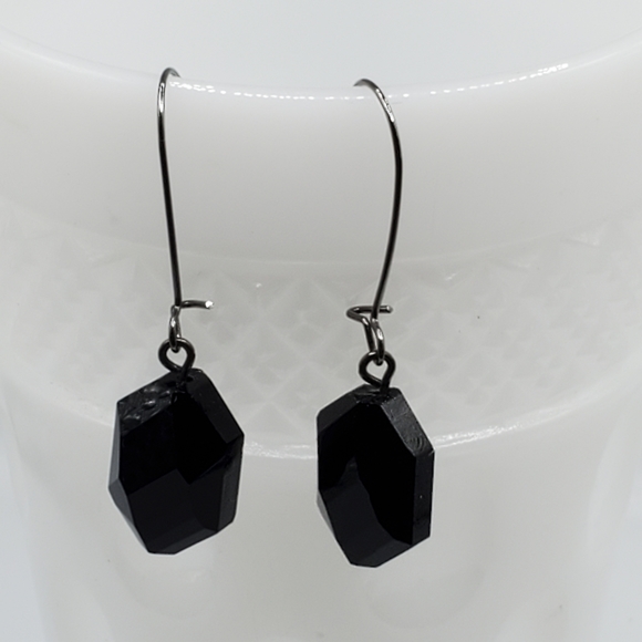 Vintage black Glass crystal earrings kidney wires SPARKLY elegant faceted cut - Picture 1 of 10